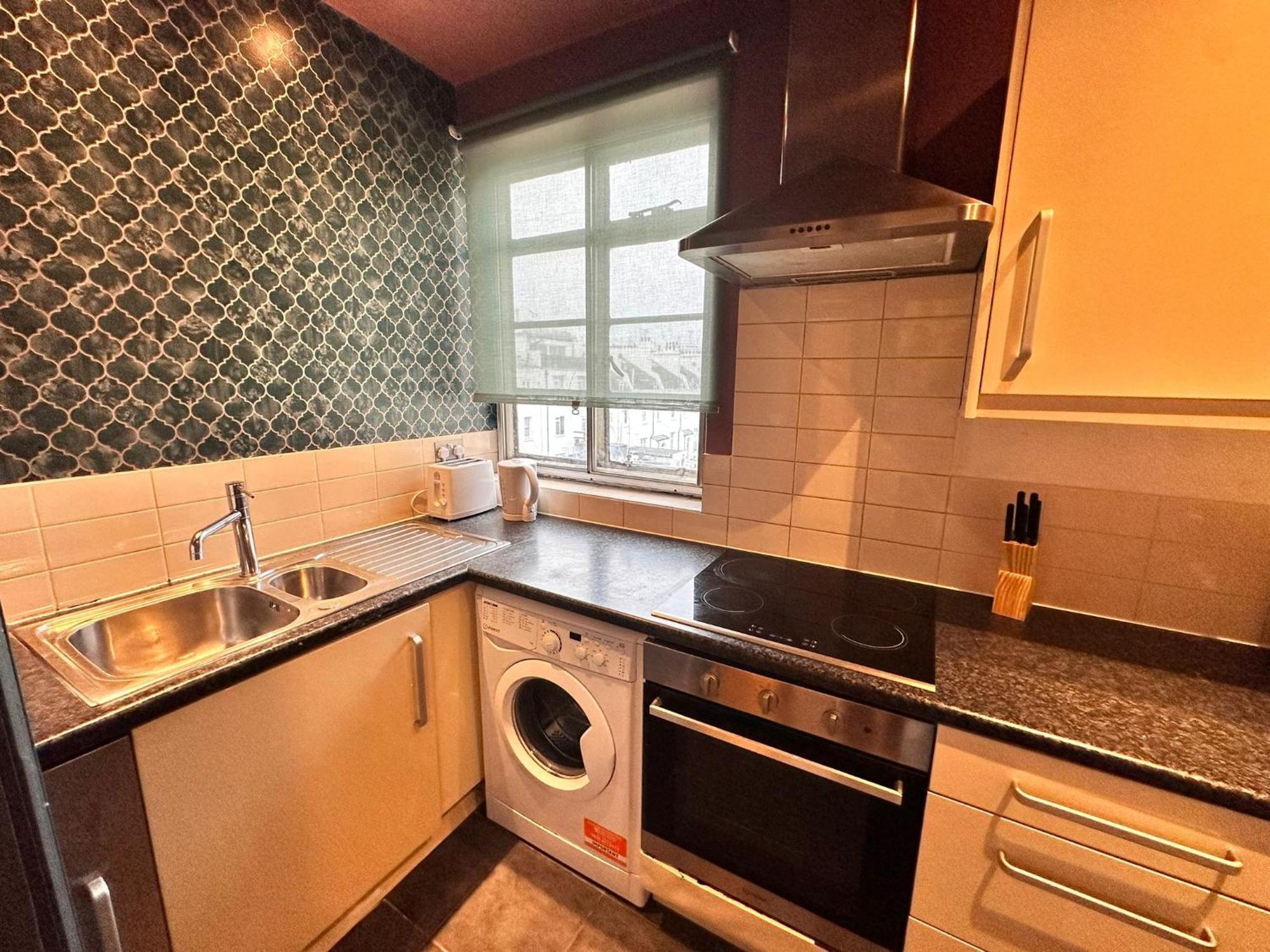 Paddington Station - 2-Bedrooms, 2-Baths And Living Room - Posh Apartment In Central London Eksteriør bilde